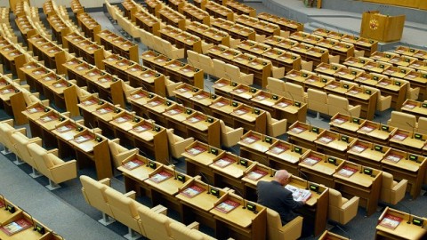 Russian senators escape punishment for absenteeism