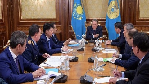 В Казахстане перераспределят полномочия между ветвями власти