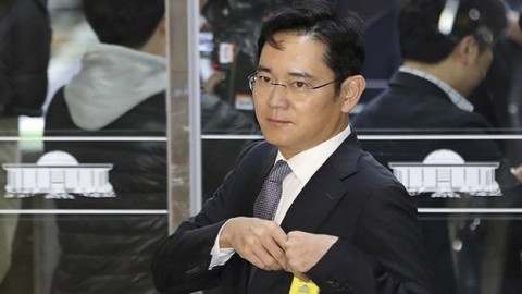 Samsung heir to be questioned in South Korean bribery case