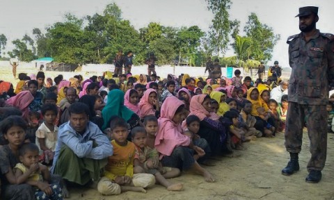 Myanmar sends envoy to Bangladesh as Rohingya crisis deepens