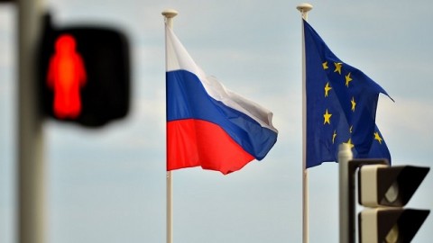 EU Parliament Vice-President supports gradual lifting of sanctions against Russia