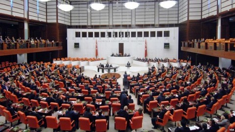 Turkey's parliament approves key articles of constitutional reform
