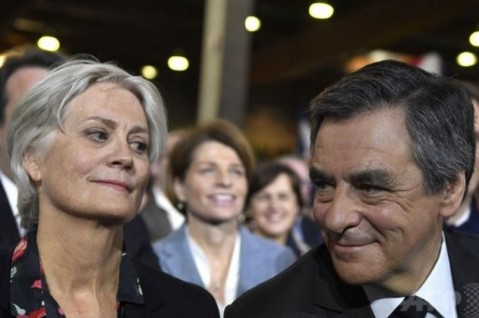 直撃法國總統大選醜聞 聲勢領先的候選人 提供不當薪資給家人的前總理