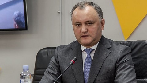 Президент Молдовы хочет распустить парламент